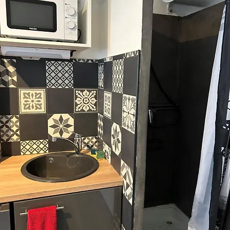 Studio Ideal Pour Decouvrir -7eme Etage Sans Asc *